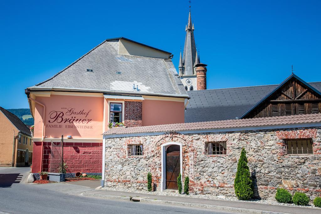 Gasthof Braeuer - Familie Eibensteiner Weißkirchen in Steiermark Kültér fotó