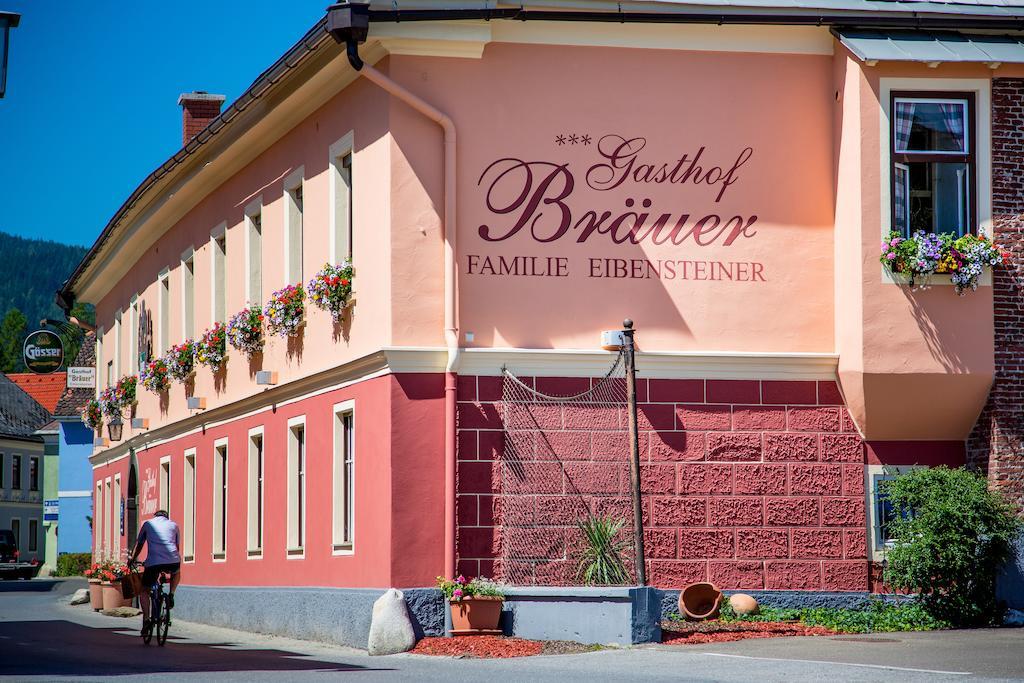 Gasthof Braeuer - Familie Eibensteiner Weißkirchen in Steiermark Kültér fotó